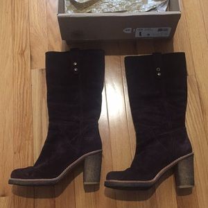 Ugg Josie boots - brown size 9